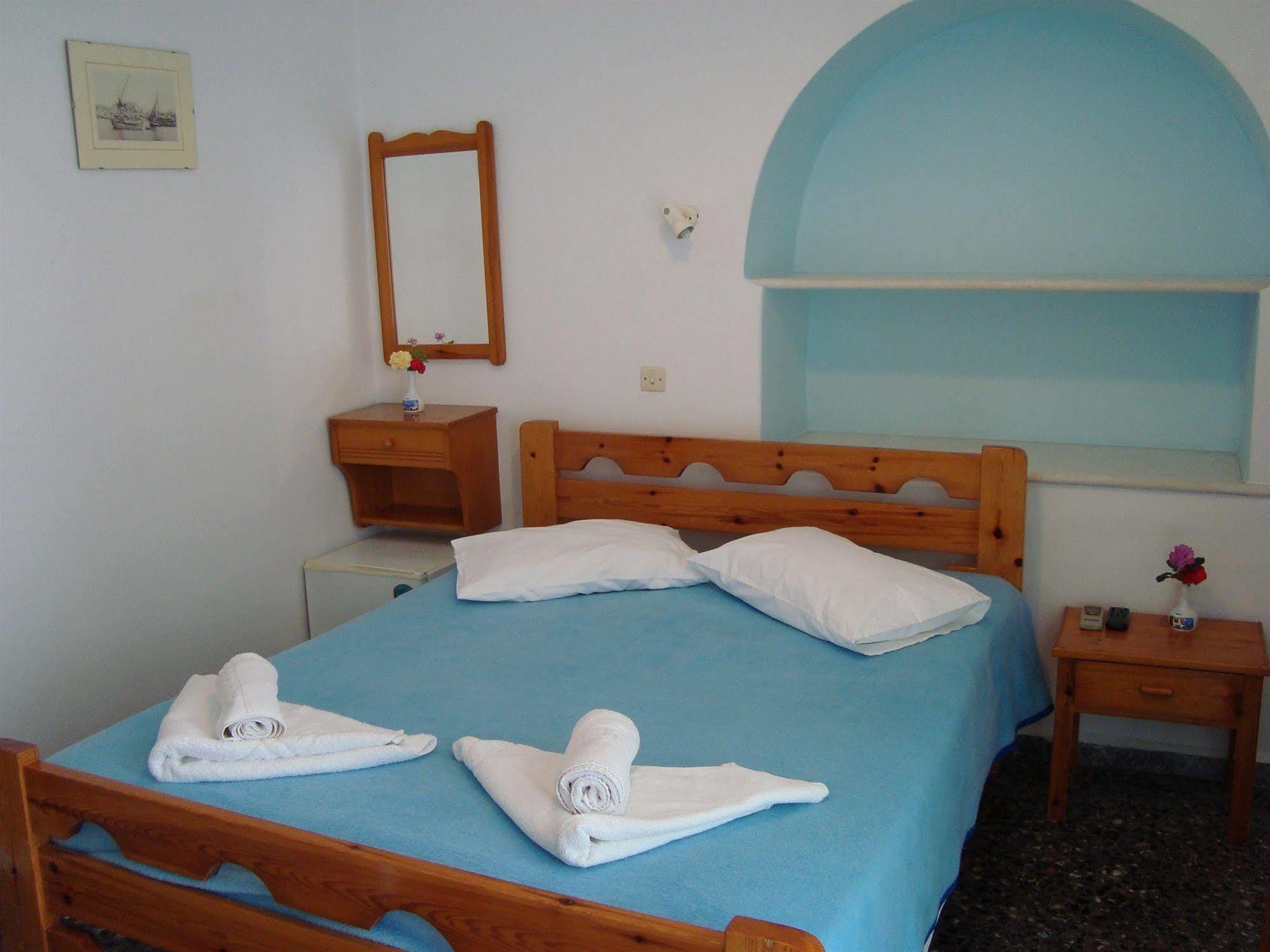 Vakhos Hotel Naxos City Bagian luar foto